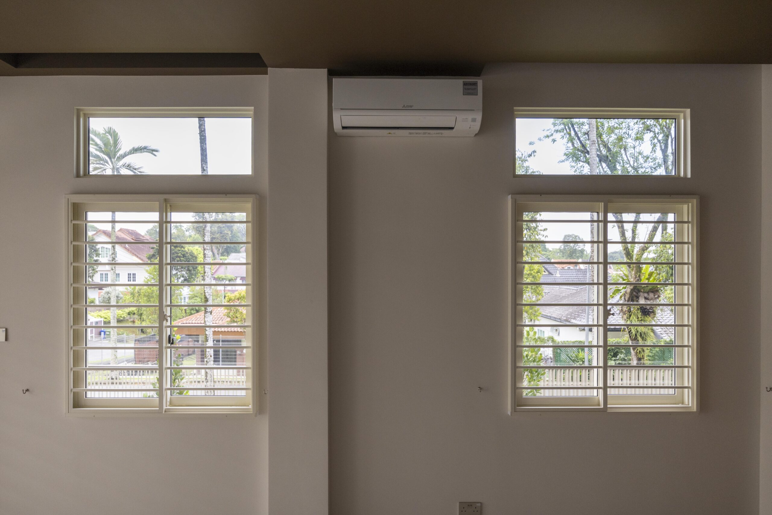 Grille installation Toronto Road new landed home