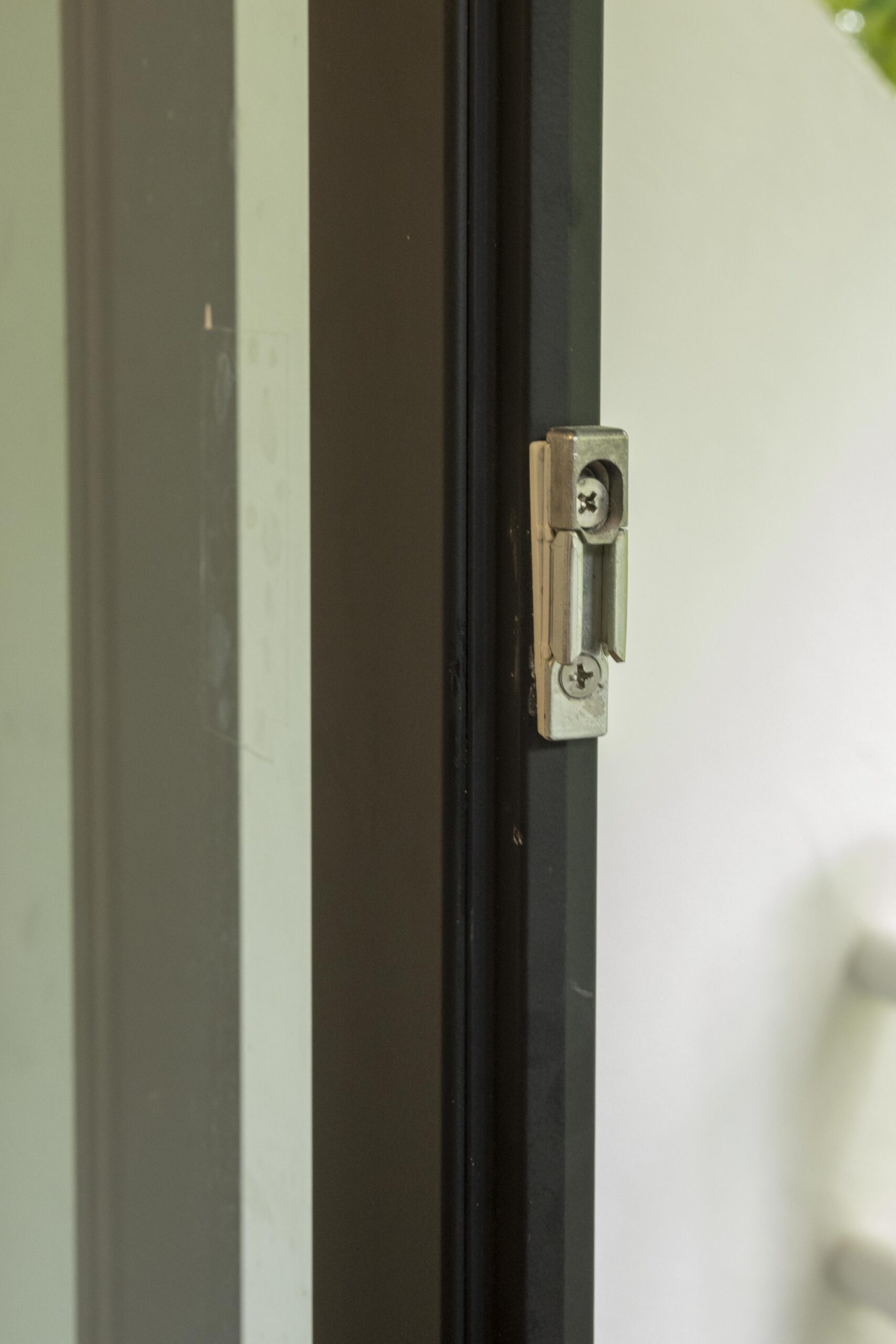 Detailed view of aluminium Euro profile with premium hardware and smooth finish